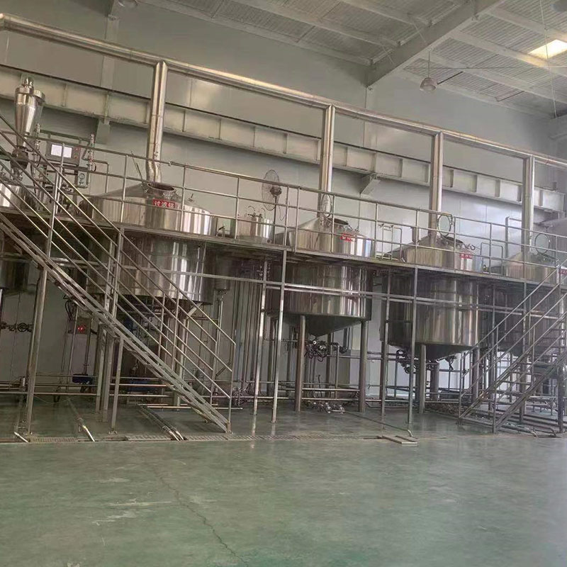 原阳精酿啤酒设备厂—平面布置、设备设计、制造、调试、培训等一条龙服务_COPY